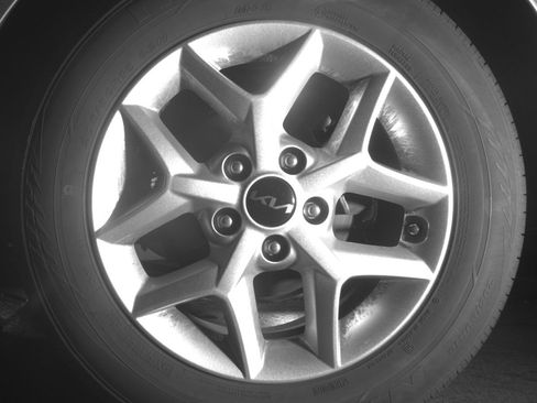 Used 2025 Kia Soul LX w/ LX Technology Package image 14