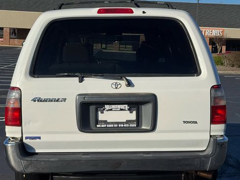 Used 2000 Toyota 4Runner 2WD image 4