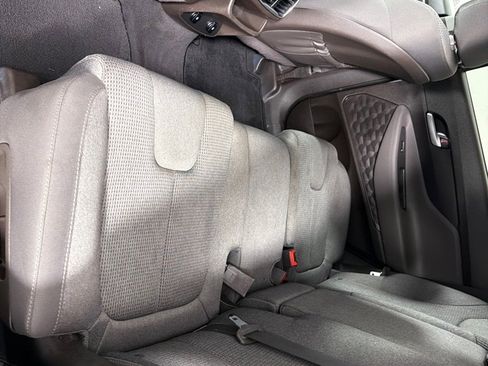 Used 2020 Hyundai Santa Fe SEL w/ Cargo Package image 16