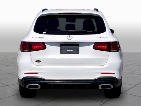 Used 2022 Mercedes-Benz GLC 300 4MATIC image 5