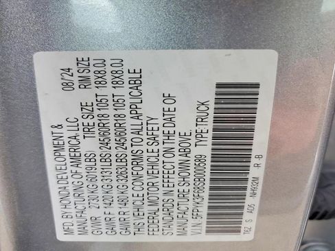 Used 2025 Honda Ridgeline TrailSport image 11