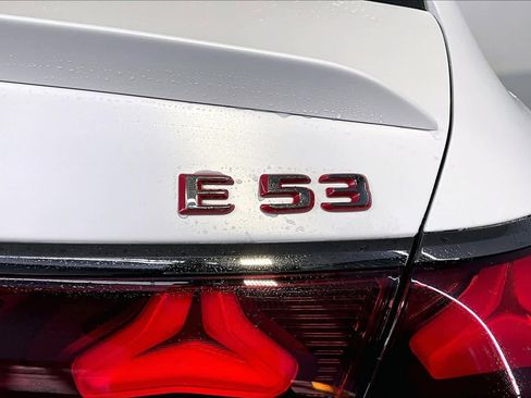 New 2026 Mercedes-Benz E 53 AMG e 4MATIC Sedan image 6