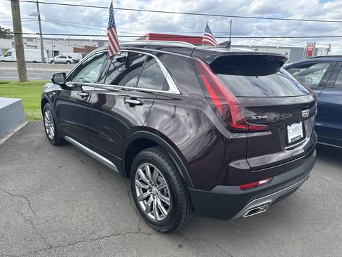 Used 2021 Cadillac XT4 Premium Luxury image 8