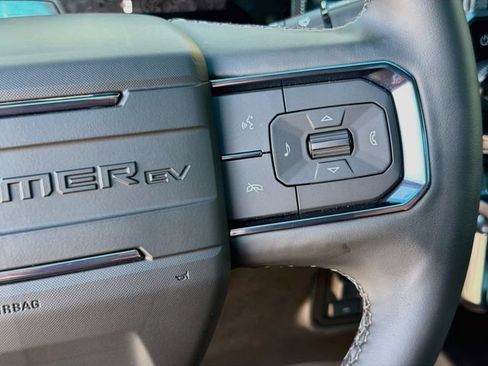 Used 2026 GMC Hummer EV SUV AWD/4WD image 38