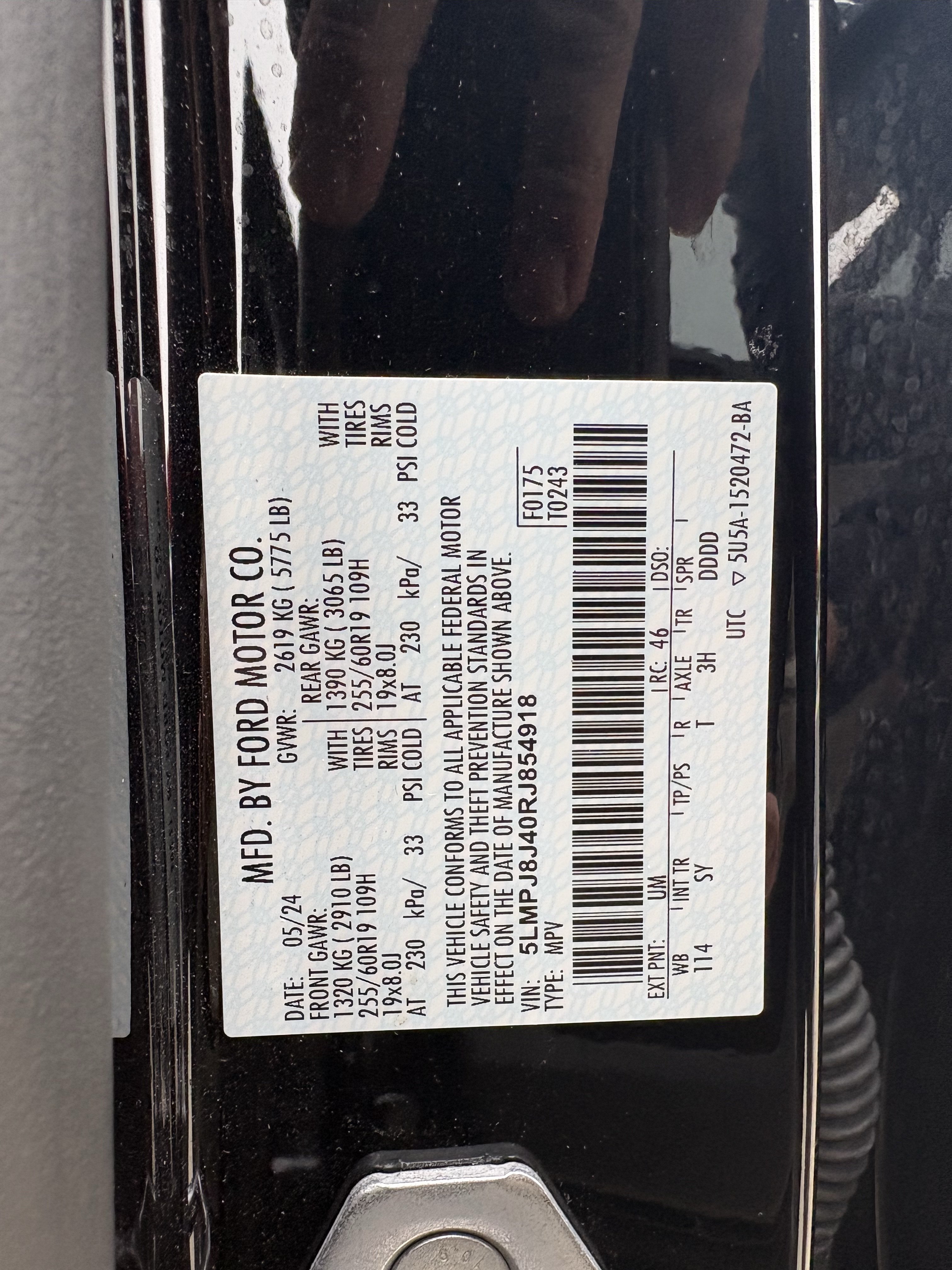 Used 2024 Lincoln Nautilus Premier AWD/4WD image 5