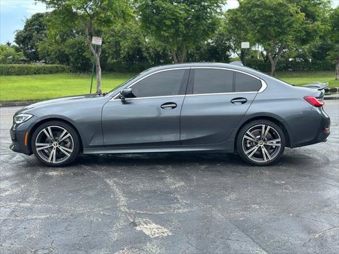 Used 2020 BMW 330i Sedan w/ Executive Package RWD image 4