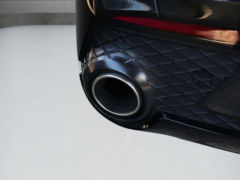 Used 2023 Genesis GV70 2.5T w/ Sport Prestige Package image 24