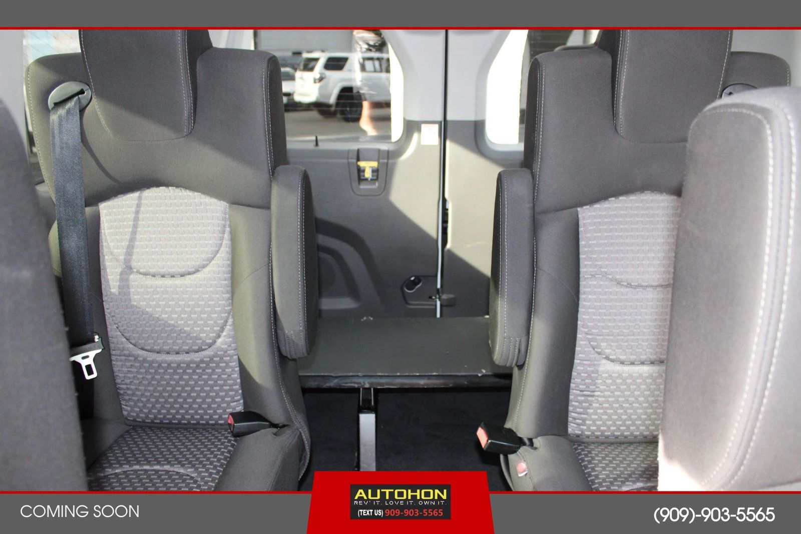Used 2024 Ford Transit 350 XLT RWD image 30