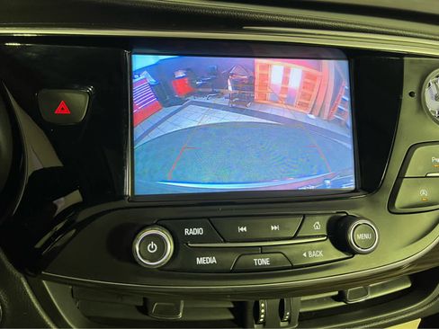 Used 2020 Buick Envision Essence w/ Experience Buick Package image 16