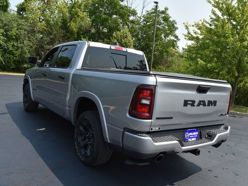 Used 2025 RAM 1500 Big Horn AWD/4WD image 9
