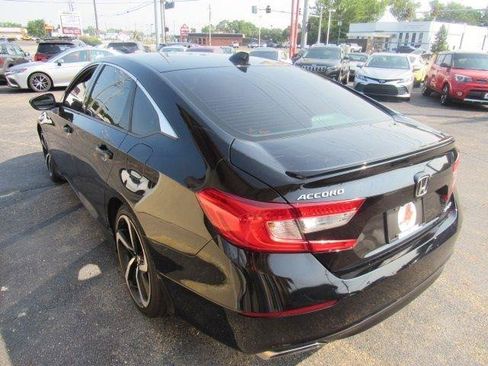 Used 2020 Honda Accord Sport image 9