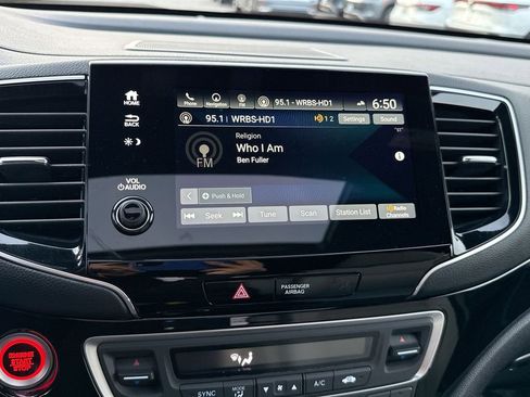 Used 2019 Honda Passport Touring image 12