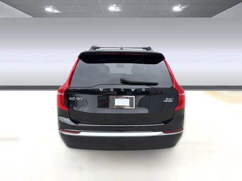Certified 2023 Volvo XC90 B6 Plus w/ Protection Package Premier AWD/4WD image 10
