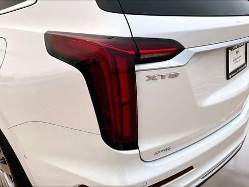 Certified 2025 Cadillac XT6 Premium Luxury w/ Platinum Package AWD/4WD image 31
