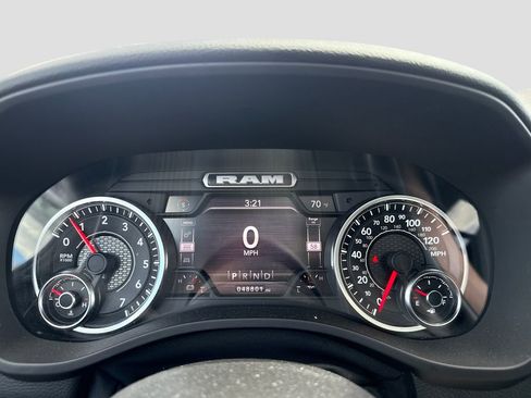 Used 2022 RAM 1500 Big Horn AWD/4WD image 21