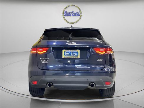 Used 2017 Jaguar F-PACE R-Sport AWD/4WD image 4