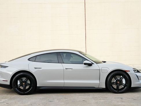 Used 2021 Porsche Taycan RWD image 56