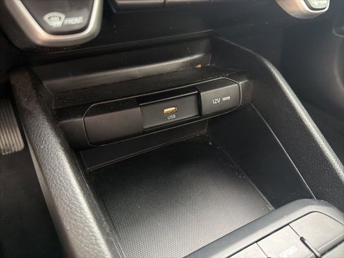 Used 2023 Kia Rio Sedan FWD image 32