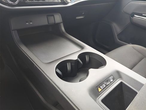 Used 2024 Honda Prologue EX image 25