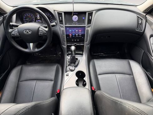 Used 2016 INFINITI Q50 3.0t Premium w/ Cargo Package RWD image 12