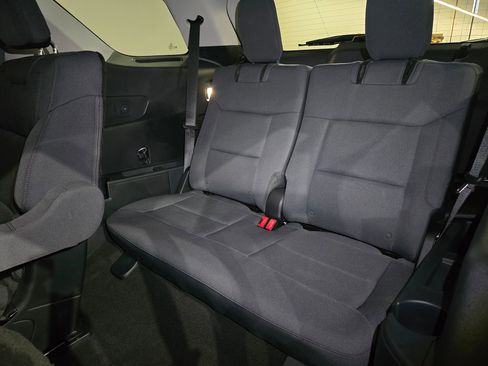 New 2026 Ford Explorer Active image 40