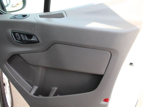 Used 2025 Ford Transit 250 Low Roof w/ Exterior Upgrade Package RWD image 17