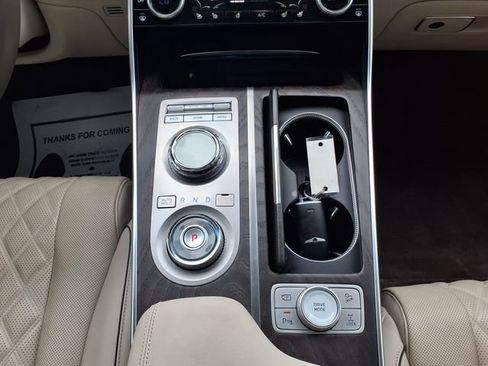 Used 2024 Genesis GV80 3.5T Advanced AWD/4WD image 34
