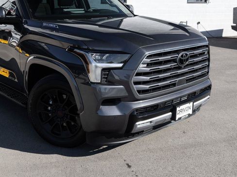Used 2024 Toyota Sequoia Limited AWD/4WD image 7
