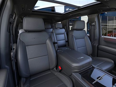 New 2026 GMC Yukon Denali w/ Sun & Power Step Package AWD/4WD image 16