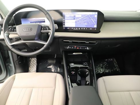New 2026 Audi Q3 quattro 2.0T AWD/4WD image 18