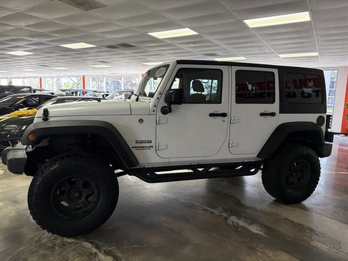 Used 2017 Jeep Wrangler Unlimited Sport w/ Quick Order Package 24S image 5