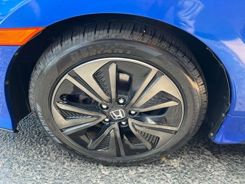 Used 2018 Honda Civic EX image 15