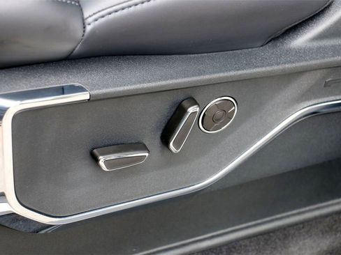 New 2025 Ford F150 Platinum w/ Equipment Group 702A High image 25