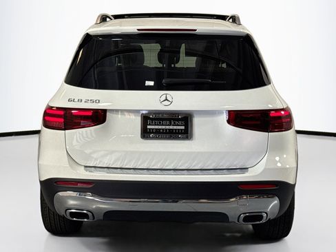 New 2026 Mercedes-Benz GLB 250 image 6