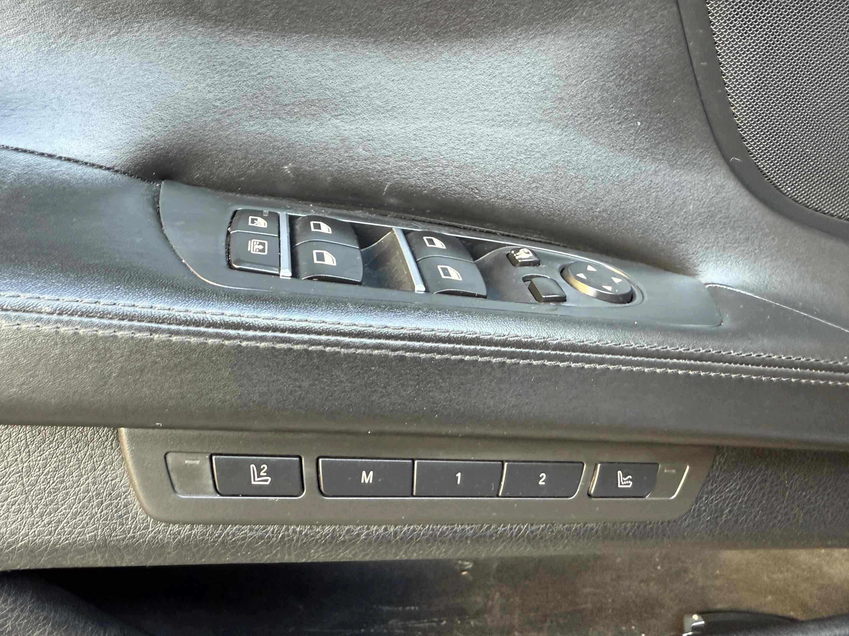 Used 2012 BMW ALPINA B7 RWD image 51