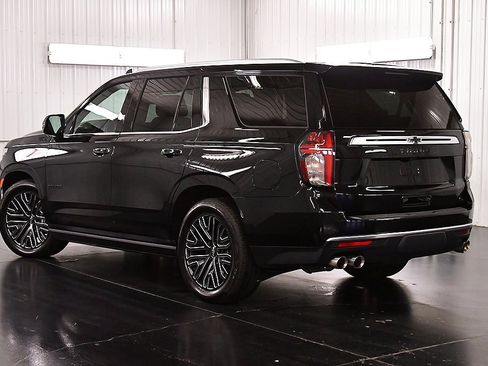 Used 2023 Chevrolet Tahoe High Country image 5