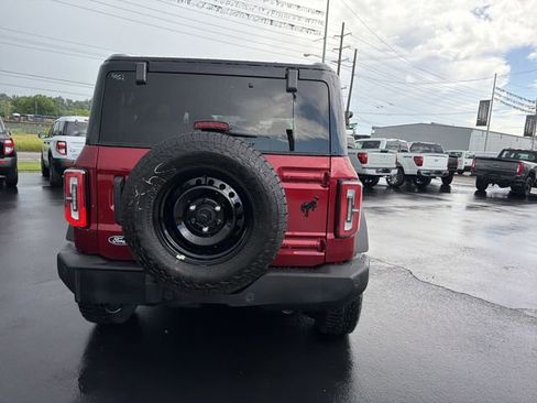 New 2026 Ford Bronco Outer Banks w/ Black Appearance Package AWD/4WD image 5