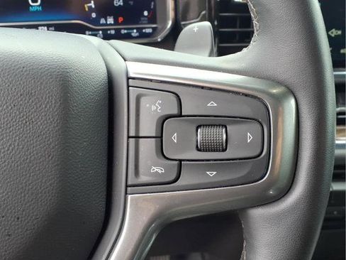 Used 2024 Chevrolet Silverado 1500 LT AWD/4WD image 17