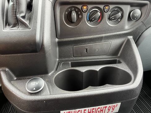 Used 2019 Ford Transit 150 XLT image 40