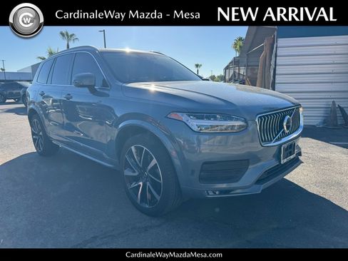 Used 2020 Volvo XC90 T5 Momentum AWD/4WD image 1
