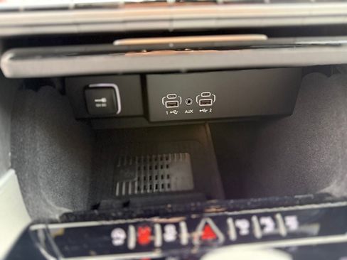 New 2026 Jeep Grand Wagoneer Limited AWD/4WD image 25
