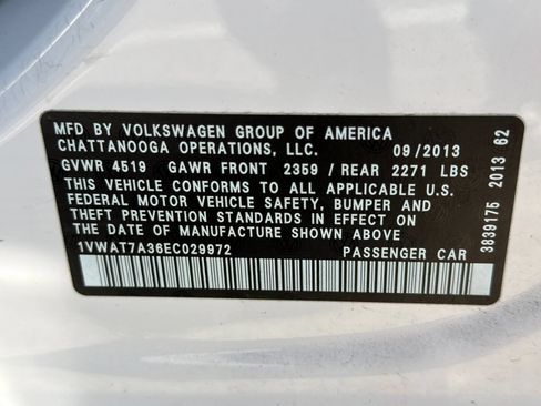 Used 2014 Volkswagen Passat 1.8T Wolfsburg Edition FWD image 25