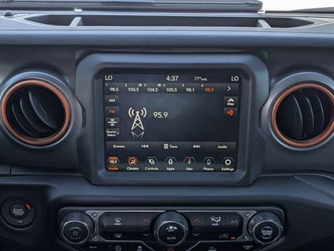 Used 2022 Jeep Gladiator Mojave w/ Trailer Tow Package AWD/4WD image 17