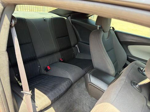 Used 2015 Chevrolet Camaro LS RWD image 21