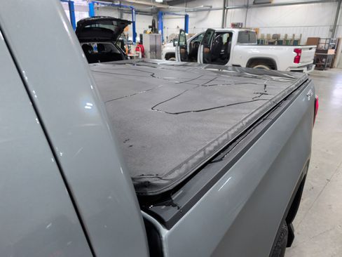 Used 2024 GMC Sierra 1500 Elevation image 7