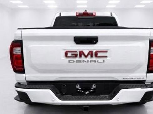 New 2026 GMC Canyon Denali AWD/4WD image 4