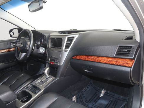 Used 2011 Subaru Outback 2.5i Limited w/ PWR Moonroof Pkg image 35