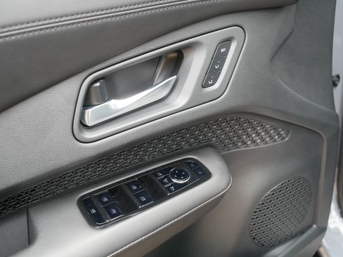 Certified 2024 Nissan Ariya AWD image 19