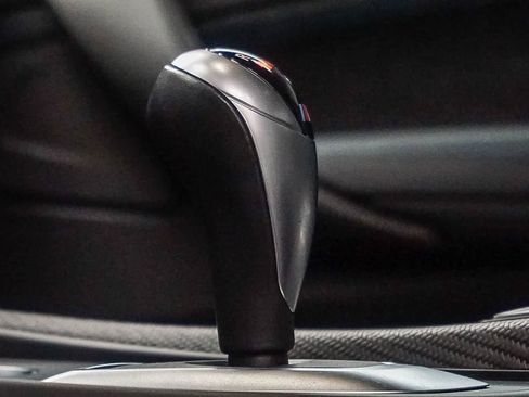 Used 2018 BMW M2 image 19