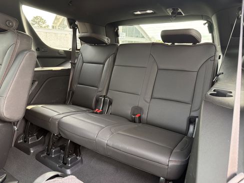 Used 2024 Chevrolet Tahoe High Country w/ Advanced Technology Package AWD/4WD image 29